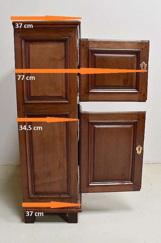 Small Buffet with Height of Support in Walnut - Beginning of XIXth century