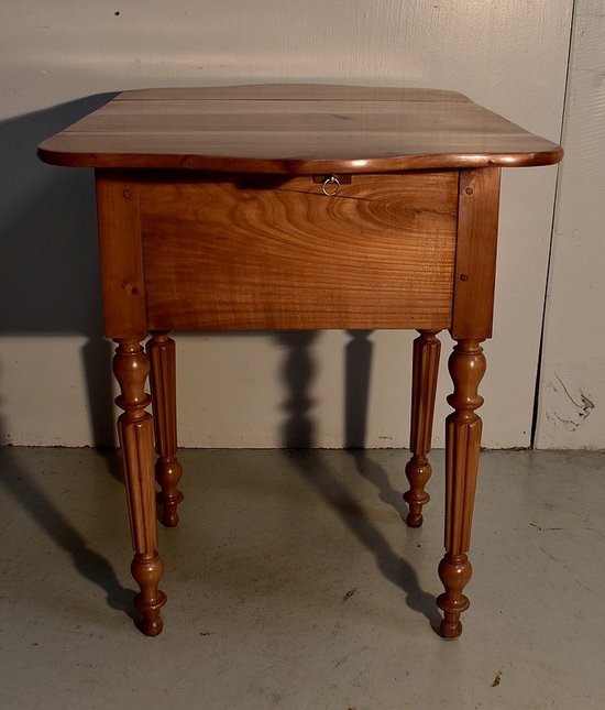 Petite Table de Salon à volets en Merisier massif, époque Louis-Philippe - XIXe