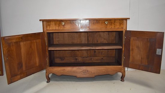 Buffet de style Louis XV en Merisier Milieu XIXe