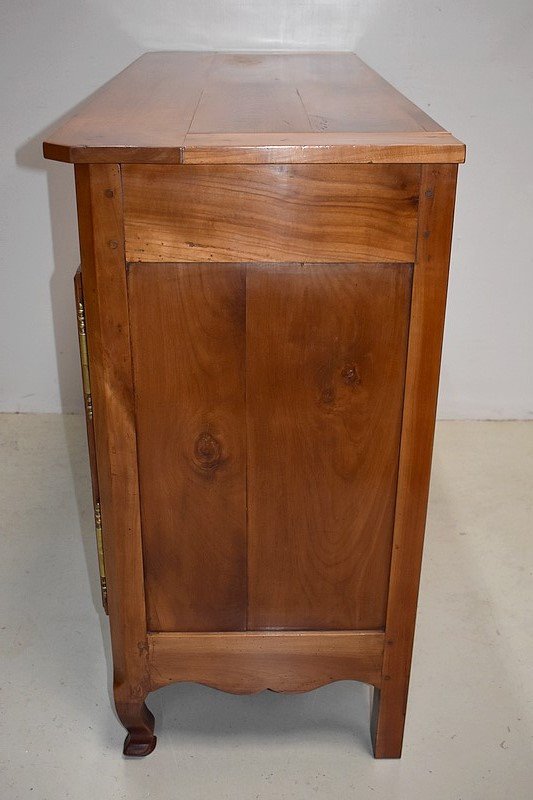 Buffet de style Louis XV en Merisier Milieu XIXe