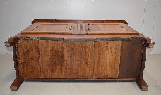 Buffet de style Louis XV en Merisier Milieu XIXe