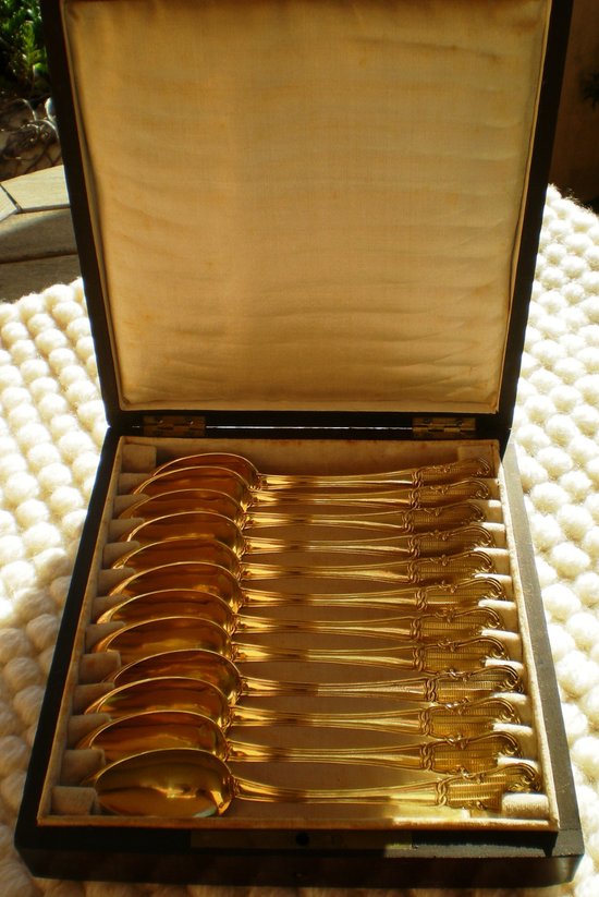 12 coffee / dessert spoons in vermeil monogram neck brace Goldsmith Philippe Berthier (Ref A 0040)