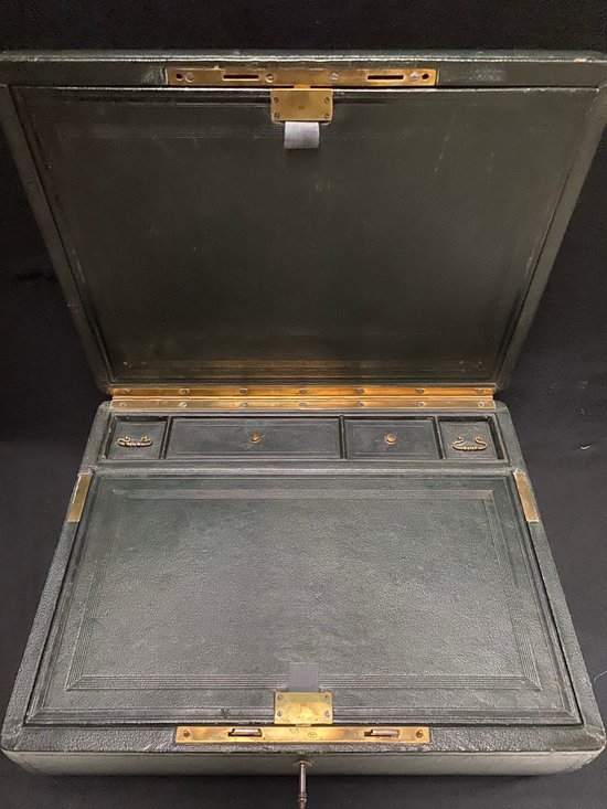 TRAVEL CASE XIX th century