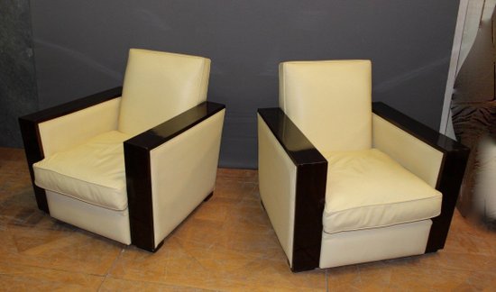 Paire De Fauteuils De Style Art Déco En Palissandre Et Cuir