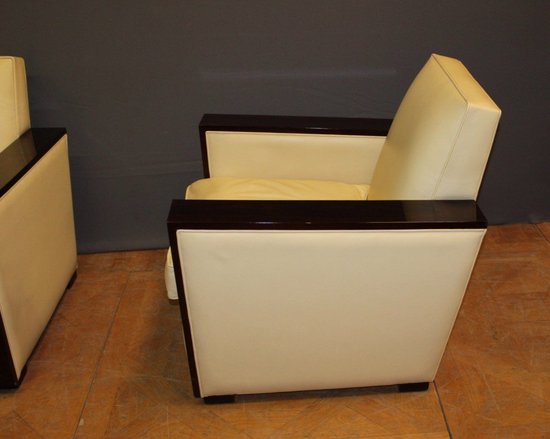 Paire De Fauteuils De Style Art Déco En Palissandre Et Cuir
