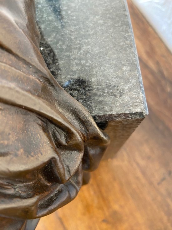 Scultura in bronzo