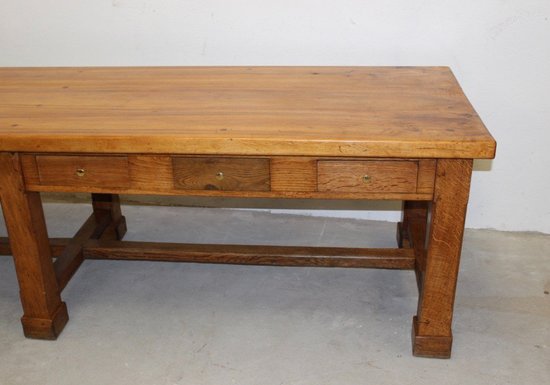 Grande Table De Communauté En Noyer Et Chêne XIX