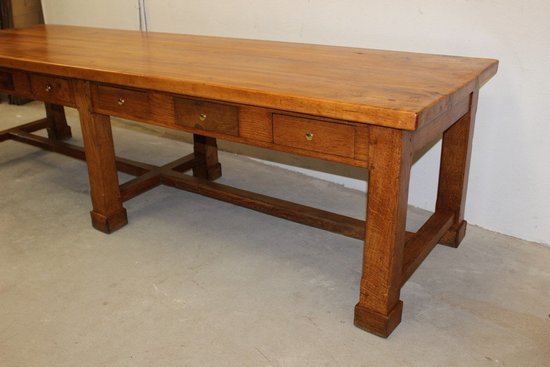 Grande Table De Communauté En Noyer Et Chêne XIX