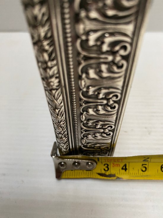 SOLID SILVER BOX XIXTH CENTURY