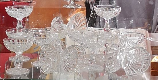 10 calici da champagne BACCARAT in cristallo trasparente, modello Twisted Bamboo (ref V 0021)
