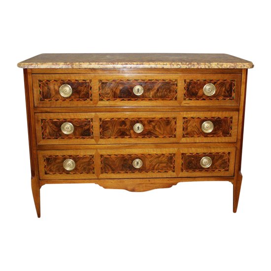 Louis XVI period chest of drawers in walnut and marquetry About 1780