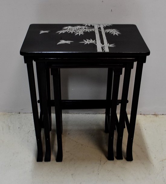 Tables Gigognes Chinoises en Noir laqué - XXe