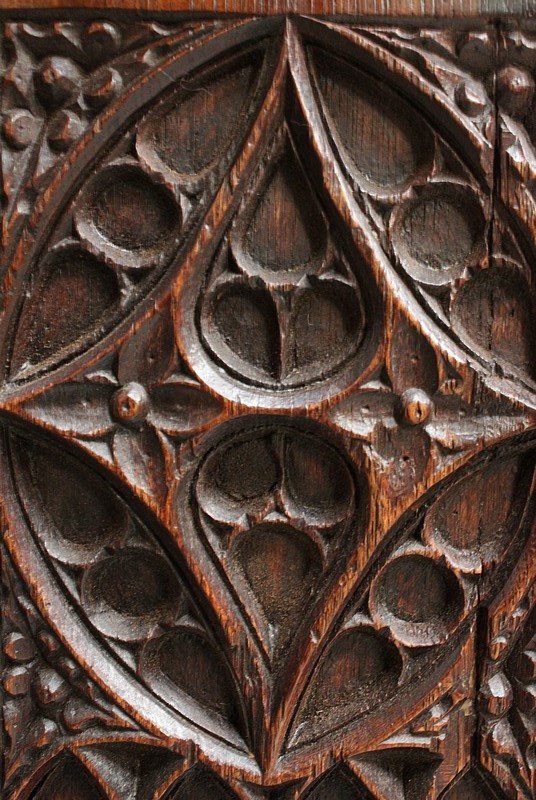 Piccola cassapanca da letto in rovere, stile rinascimentale - Fine XIX secolo