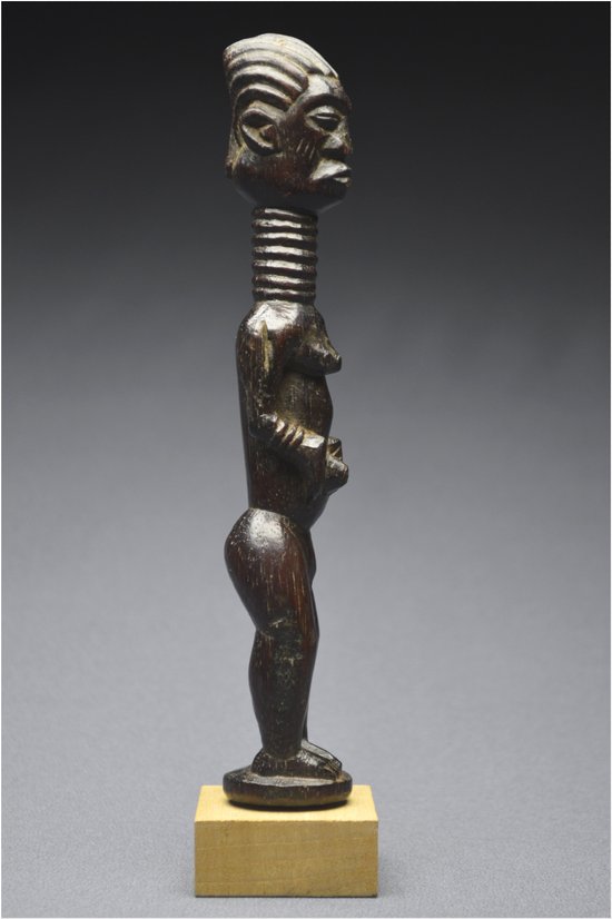 Democratic Republic of Congo (ex Zaire), Ndengese people, Mid 20th century, Ancient anthropomorphic fetish in wood with shiny patina