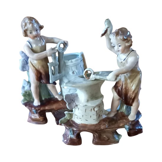 Figurines en porcelaine vernissées/ sujets métiers XXème