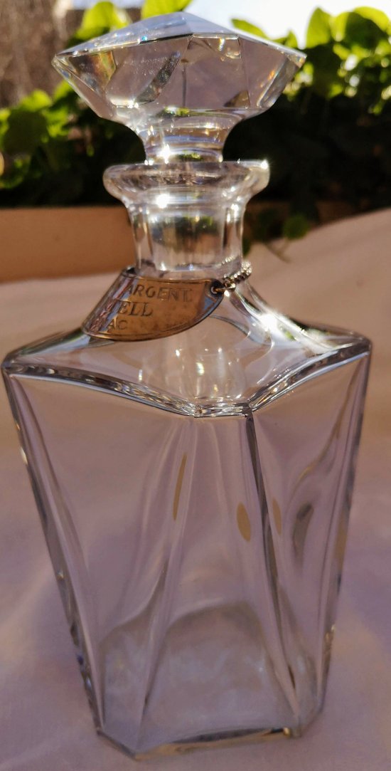 Crystal alcohol / cognac decanter signed BACCARAT Cognac Martell (ref D 0113)