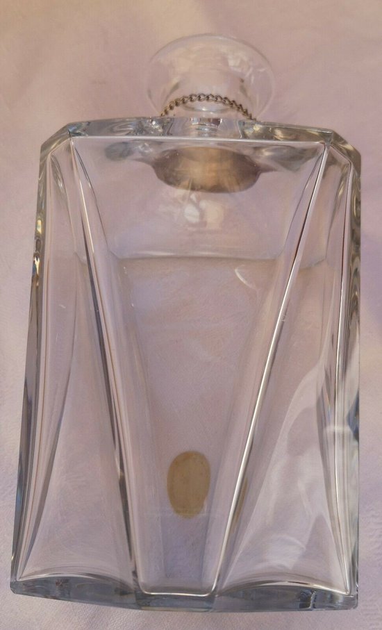 Crystal alcohol / cognac decanter signed BACCARAT Cognac Martell (ref D 0113)