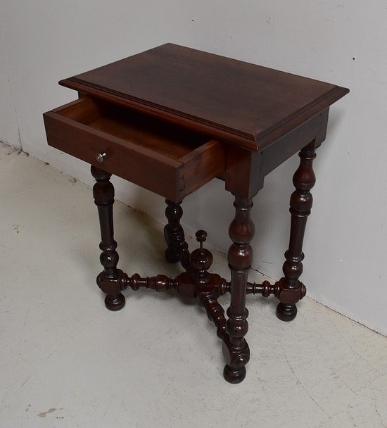 Small table in solid Walnut, Louis XIV style - 1st part of the XIXth century