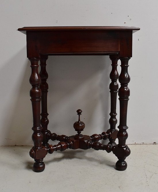 Small table in solid Walnut, Louis XIV style - 1st part of the XIXth century