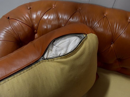 Divano Chesterfield in pelle - Fine XIX secolo