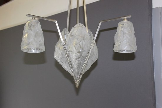 Lampadario d'epoca Art Déco con piatti firmati Degué