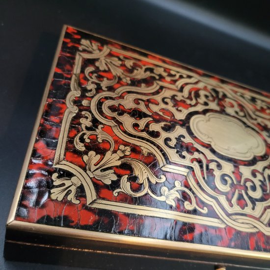 Boite à jeux en marqueterie boulle 
