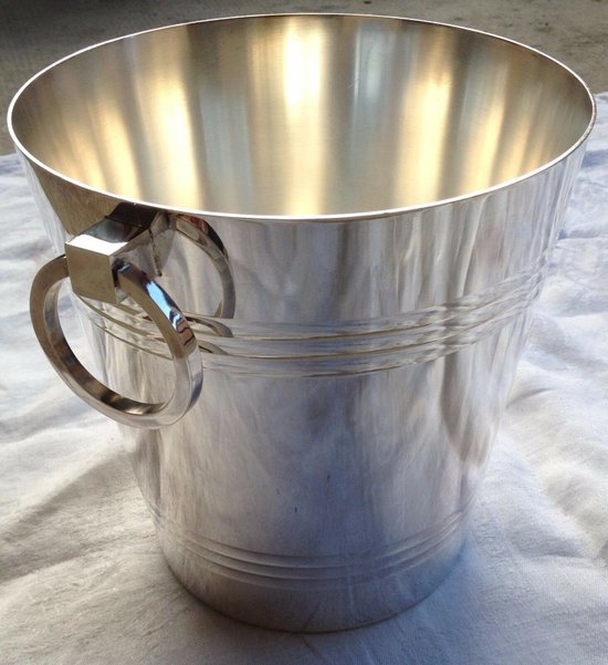 Élégant seau à champagne en métal argenté ( réf D 0138)