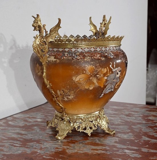 Important Porcelain Cache-pot, Japan - Late 19th century