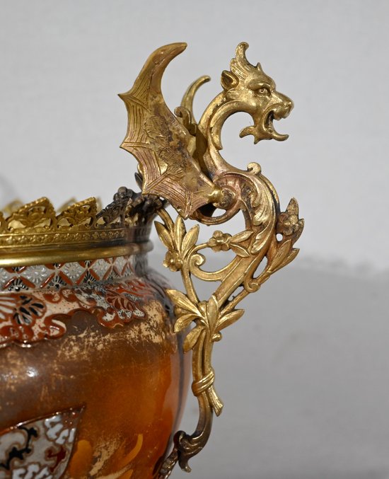 Important Porcelain Cache-pot, Japan - Late 19th century