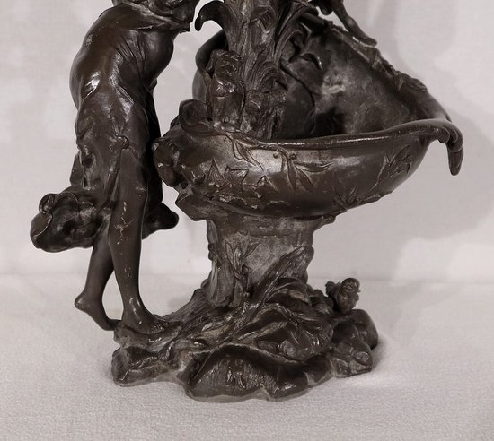 Scultura in peltro "La fontana", di G. Van de Voorde, Art Nouveau - 1900