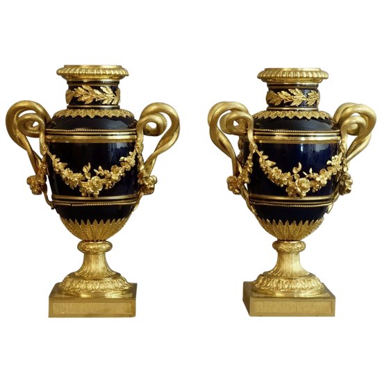 Paire d'Importants Vases Louis XVI XIXème 