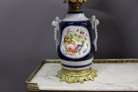 Coppia di lampade in porcellana di Bayeux Fine Ottocento
