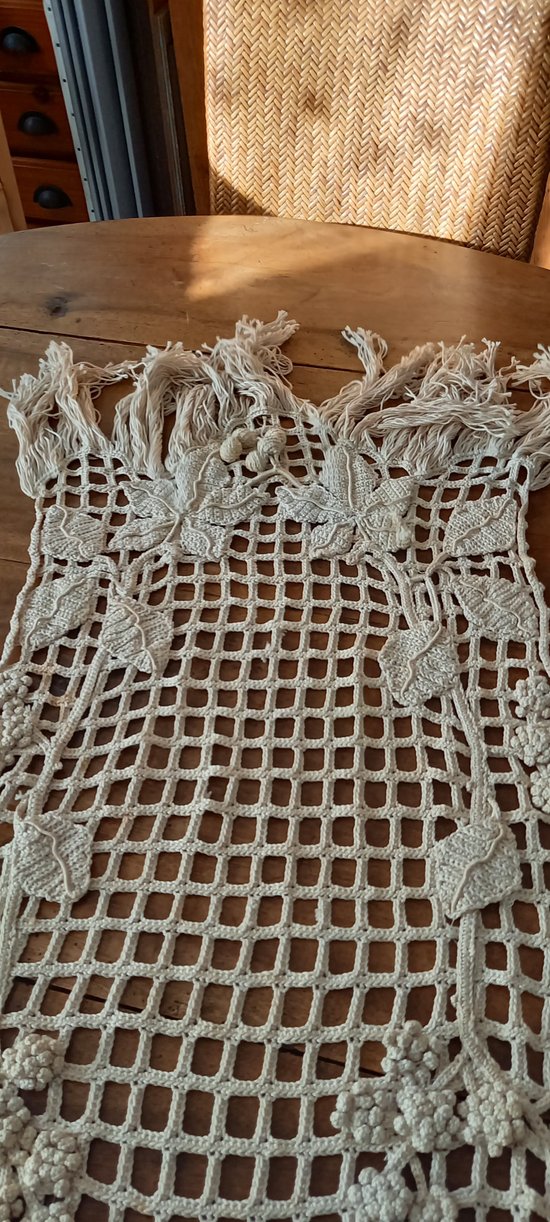 Embroidered table runner XIXth century