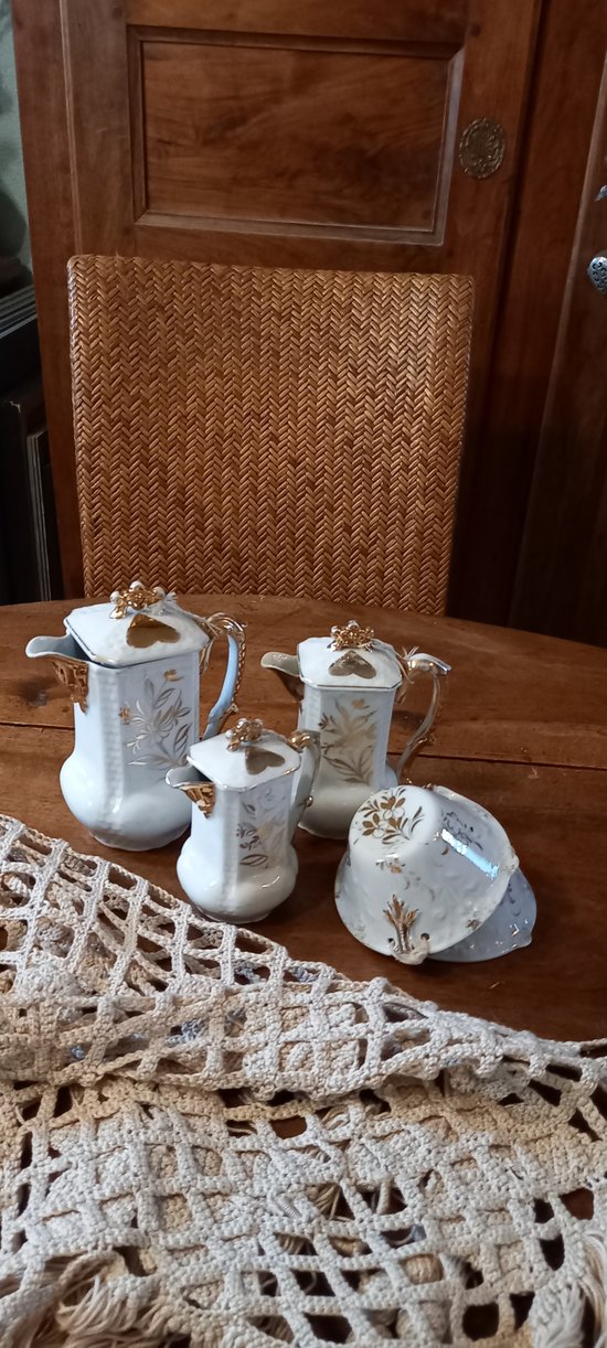 Service à café Toi et Moi en porcelaine de Limoges XXème