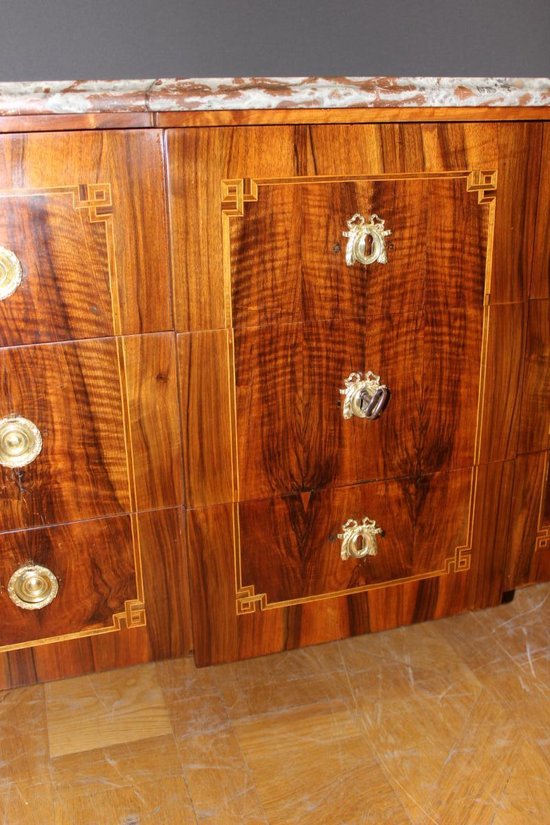 Cassettiera Svizzera Luigi XVI In Noce Fine XVIII Secolo