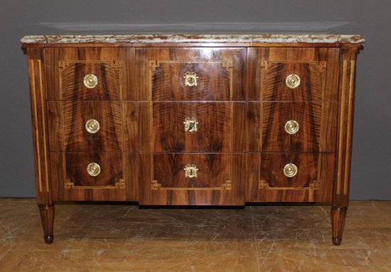 Cassettiera Svizzera Luigi XVI In Noce Fine XVIII Secolo