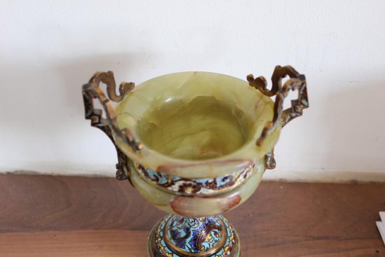 Coppa d'onice e cloisonné XIX