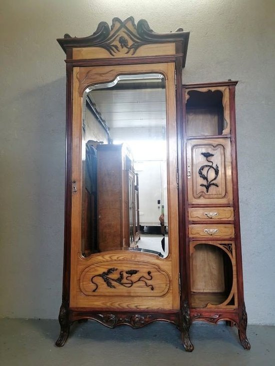 Jugendstil-Schrank Ecole de Nancy "Aux Pavots" (Mohnblumen)