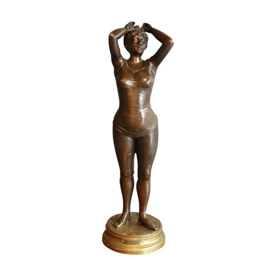 Bronze Figurant Une Baigneuse 1900