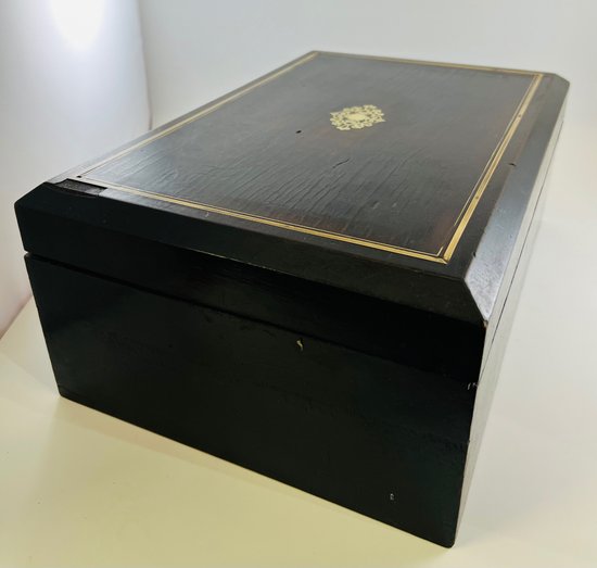 Grande scatola di legno annerito Napoleone 3 XIX secolo