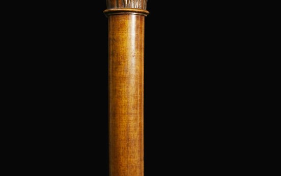 Colonne / sellette en noyer XVIIème siècle 