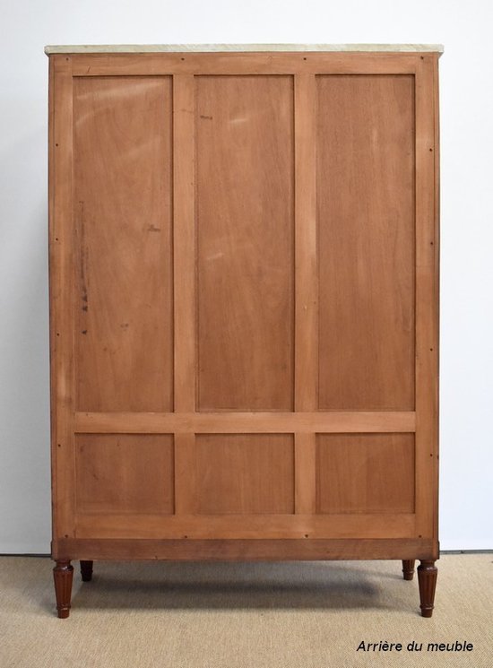 Vitrine Toutes Faces en Acajou massif, style Louis XVI – Fin XIXe