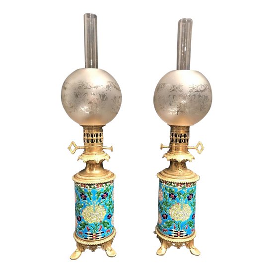 Pair of oil lamps Longwy period XIXth century