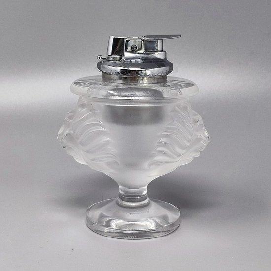 1970 Superbe ensemble de fumeurs par Lalique. Signé en bas. Fabriqué en France