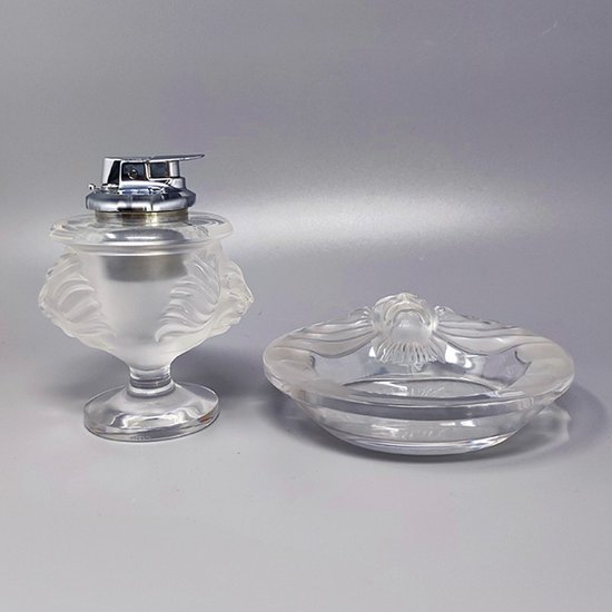 1970 Superbe ensemble de fumeurs par Lalique. Signé en bas. Fabriqué en France
