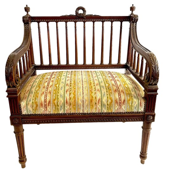 Sessel mit breiter Sitzfläche im Stil Louis XVI