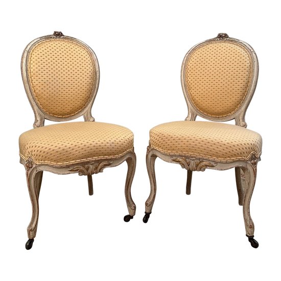 Paire De Chaises De Style Louis XV En Bois Laque Epoque XIXeme