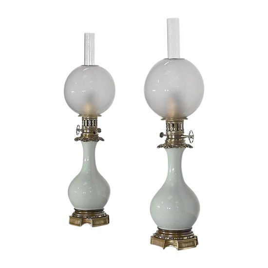 Paire de Lampes à Pétrole en Céladon et Bronze, époque Napoléon III – Milieu XIXe