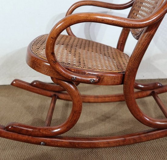 Kinder-Schaukelstuhl aus Buche, Maison Thonet - 1910