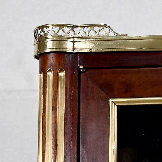 Bibliothèque en Acajou, style Louis XVI – 2ème moitié XIXe